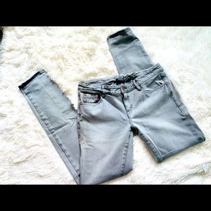 Armani Exchange J22 Skinny Jeans